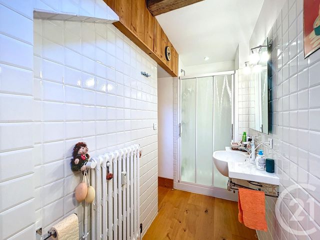 Appartement T4 à vendre - 4 pièces - 92.23 m2 - ST GERVAIS LES BAINS - 74 - RHONE-ALPES - Century 21 Grisol Immobilier