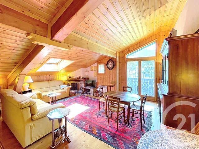Appartement T4 à vendre - 4 pièces - 62.31 m2 - ST GERVAIS LES BAINS - 74 - RHONE-ALPES - Century 21 Grisol Immobilier