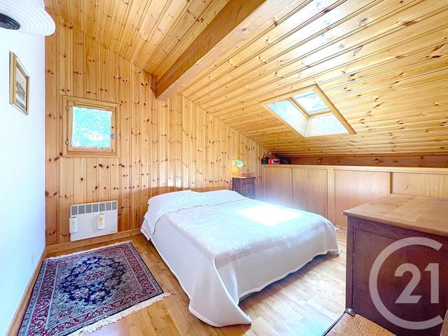 Afficher la photo en grand Appartement T4 à vendre - 4 pièces - 62.31 m2 - ST GERVAIS LES BAINS - 74 - RHONE-ALPES - Century 21 Grisol Immobilier