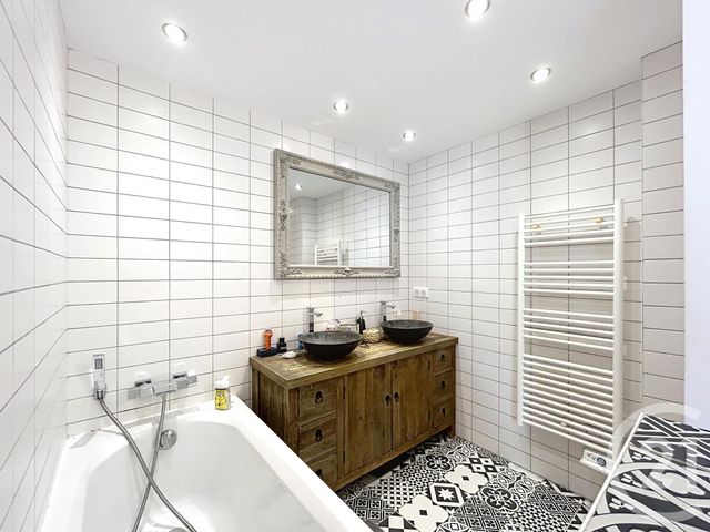 Appartement T5 à vendre - 5 pièces - 115.37 m2 - ST GERVAIS LES BAINS - 74 - RHONE-ALPES - Century 21 Grisol Immobilier