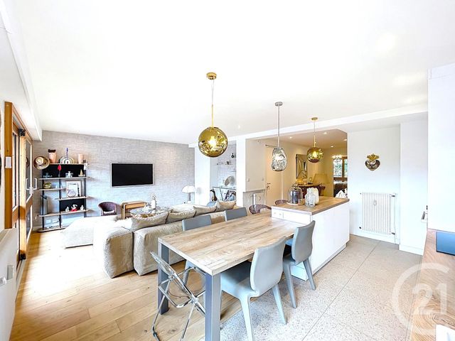 Appartement T3 à vendre - 3 pièces - 78.46 m2 - ST GERVAIS LES BAINS - 74 - RHONE-ALPES - Century 21 Grisol Immobilier