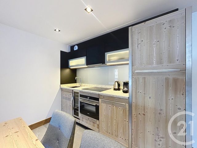 Appartement T3 à vendre - 3 pièces - 65.5 m2 - LES CONTAMINES MONTJOIE - 74 - RHONE-ALPES - Century 21 Grisol Immobilier