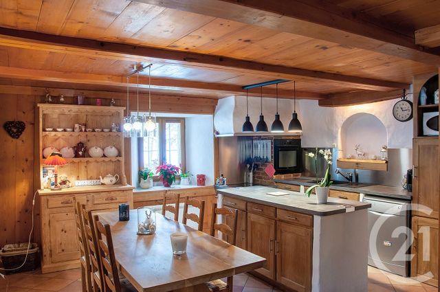 maison à vendre - 9 pièces - 201.64 m2 - ST GERVAIS LES BAINS - 74 - RHONE-ALPES - Century 21 Grisol Immobilier