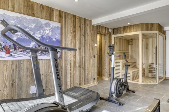 Afficher la photo en grand maison à vendre - 7 pièces - 228.31 m2 - ST GERVAIS LES BAINS - 74 - RHONE-ALPES - Century 21 Grisol Immobilier