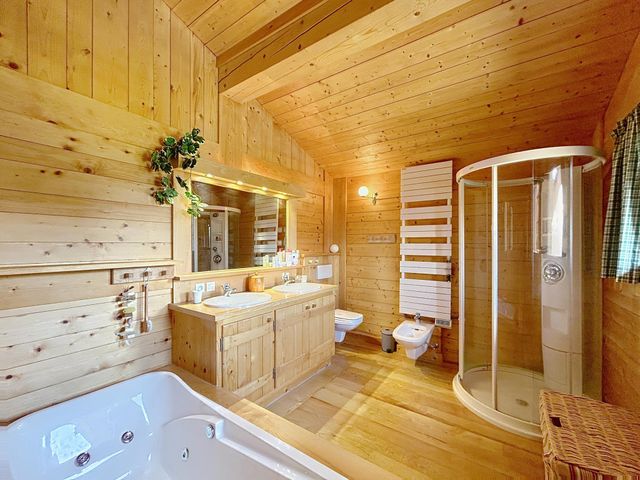 maison à vendre - 10 pièces - 351.25 m2 - ST GERVAIS LES BAINS - 74 - RHONE-ALPES - Century 21 Grisol Immobilier